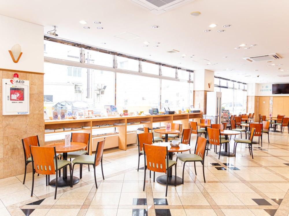 Toyoko Inn Hokkaido Asahikawa Ekimae Ichijo Dori Zewnętrze zdjęcie